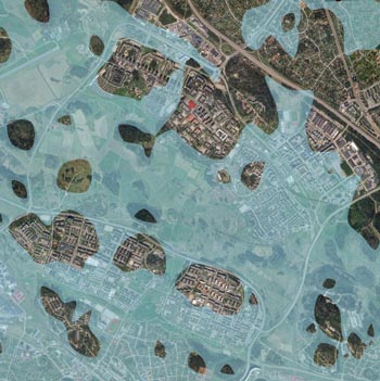 Akalla 2000 fvt Flygfoto över Järvafältet med ritad vattenyta som låg 25 meter högre än idag.