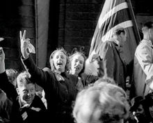 Veckorevy 1945-05-07 - Fredsdagen den 7 maj