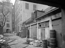 Klara Östra Kyrkogata 14. Gården österut (mot Drottninggatan)