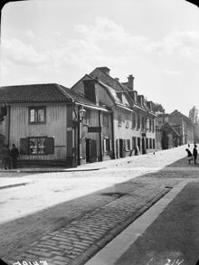 Hörnet Södermannagatan 20 och Bondegatan 16-12 västerut. 