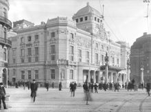 Nybroplan, Dramatiska teatern