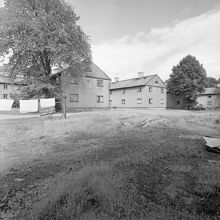 Ringvägen 67 och Skånegatan 14. Nödbostäder uppförda 1917 inför rivning