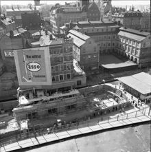 Slussen år 1960. Ombyggnad av tunnelbanestationen pågår.