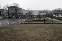 Stamgatan 4 i Östberga. Vy över park mot väster och affärslängan.