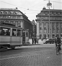 Trafik på Gustav Adolfs Torg