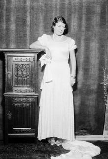 Porträtt av kvinna, Lövenstjärna