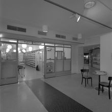 Stockholms Stadsbibliotek. Entré 229, mot rum 234