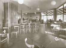 Restaurang Rotundan. Interiör av nedervåningen.