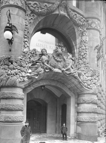 Drottninggatan 5. Skånes enskilda bank, portal