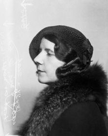 Porträtt av kvinna, Sirén