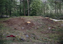 Vy från sydväst över gravfält RAÄ 26 i Östberga, Brännkyrka socken