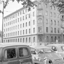 Hörnet Brahegatan 51 t.v. och Valhallavägen 108