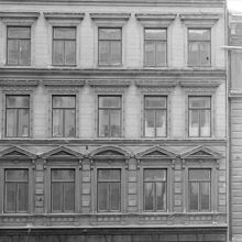 Linnégatan 4, del av fasad