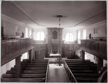 Danviks hospital, kyrkan, interiör mot altaret
