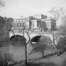 Norrbro och Operahuset från Helgeandsholmen
