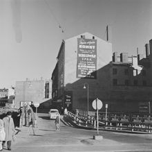 Klarabergsgatan 25, efter rivning. Från hörnet av Drottninggatan österut