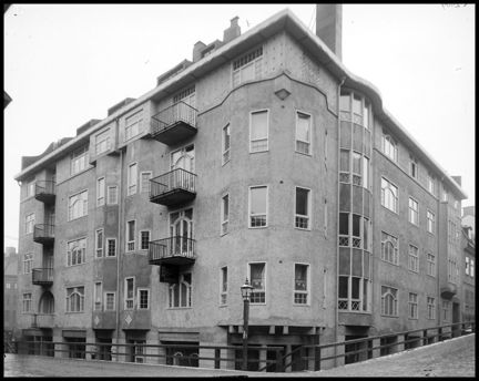 Berlitz school, Nybrogatan 9.