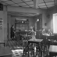 Malmskillnadsgatan 38. Fru Maja Eks Café