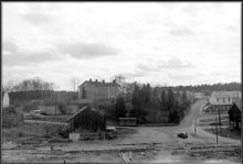 Utsikt mot söder och kvarteret Vinden i Bällsta småstugeområde från Gamla Bromstensvägen