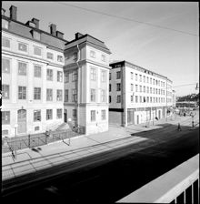 Kv. Memnon och Icarus, fasader mot Munkbroleden
