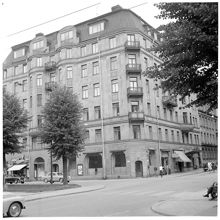 Hörnet Karlavägen 63 och Nybrogatan 69