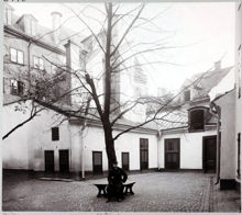 Gårdsinteriör vid Svartmangatan 9