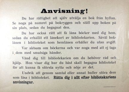 Tryckt, svart text på gulnat papper