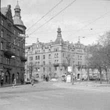 Karlaplan 6 t.v. mot kvarteret Minan i fonden