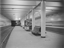 Station Södra Bantorget. Perrong sedd från söder