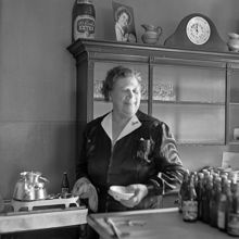 Malmskillnadsgatan 38. Fru Maja Eks Café