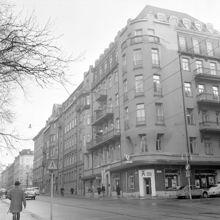 Hörnet Sturegatan 32 t.v. och Kommendörsgatan 1