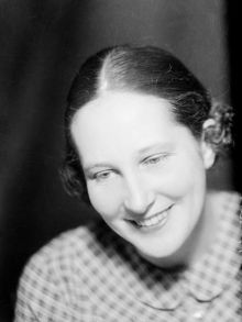 Porträtt av kvinna, Malm