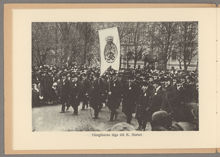 Bondetåget 1914. Västgötarna tåga till K. Slottet.