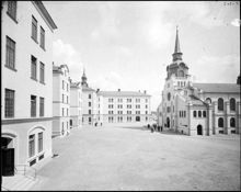 Stockholms stads arbetsinrättning, "Vårdhemmet Högalid" och kyrkan vid Wollmar Yxkullsgatan