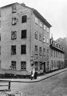 Brännkyrkagatan 6-8 från hörnet av Ragvaldsgatan
