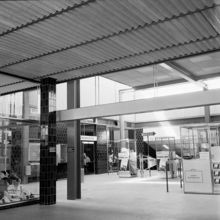 Interiör av Vällingby tunnelbanestation