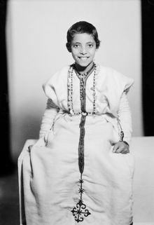 Porträtt av kvinna, Rosina