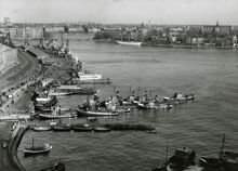 Slussen: Karl Johansslussen, förtöjningsplats för bogserbåtar