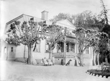 Huvudbyggnaden på Johannesdal, sannolikt omkring 1900