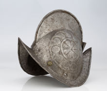 Pikenerarhjälm eller morion från 1500-talet.