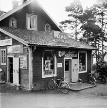 Dalarö. En diversehandel, Nils Janssons ICA Livs