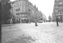 Birger Jarlsgatan sedd norrut från Nybroplan