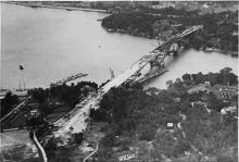 Flygfoto över Västerbron under byggnad 1933