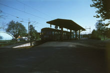 Nynäshamns station med pendeltåg
