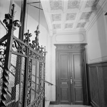 Karlaplan 10, trapphuset