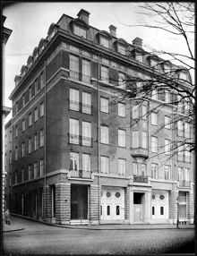 Hotell Terminus, Vasagatan 20 i hörnet av Klara Vattugränd