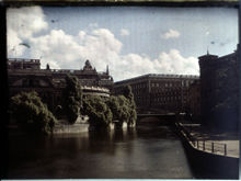 Riksdagshuset, Stallbron och Slottet. Längst t. h. Rannsakningsfängelset vid Myntgatan 6.