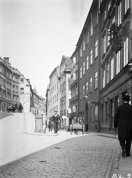 Österlånggatan norrut från nr 51.