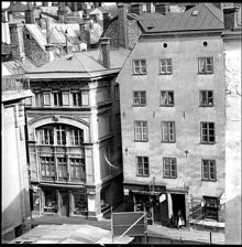 Mot Stora Nygatan 11-13, från Lilla Nygatan 5. Rivning i kvarteret Tritonia