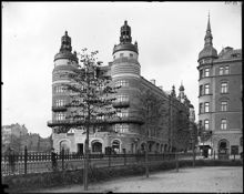 Barnhusgatan 18, i hörnet av Upplandsgatan och Västmannagatan
